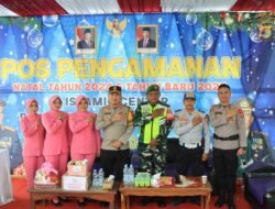 Kapolres Tubaba Bersama Ketua Bhayangkari Kunjungi Pos Pam Natal 2024 dan Tahun Baru 2025