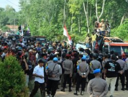 Polres Tulang Bawang Barat laksanakan Pengamanan kegiatan Aksi Damai Masyarakat Petani Singkong di Kecamatan Way Kenanga