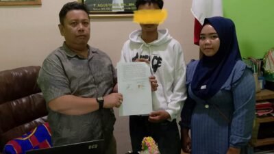 Ponaan dianiaya,bibi Kandung Lapor polisi,diduga pelaku belum ditindak
