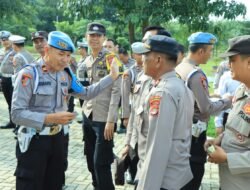 Gelar Gaktiblin, Sipropam Polres Tulang Bawang Barat Cek Sikap Tampang dan Kelengkapan Data Diri Personil