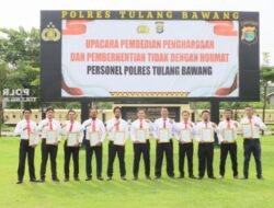 Kapolres Tulang Bawang Berikan Reward Kepada 40 Personel, Berikut Daftar Nama dan Prestasinya