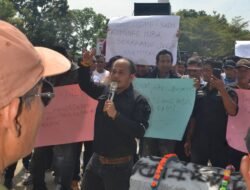 Ratusan Wartawan Tulang bawang Bawang Aksi Damai, Minta Kadis Kominfo Tulangbawang Dicopot