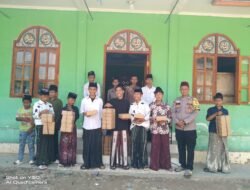 Bukan Razia, Tapi Berkah! Polisi Tulang Bawang Datangi Ponndok pesantren Bawa Nasi Kotak