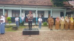 Police Go to School, Kasat Reskrim Polres Tulang Bawang Barat jadi Inspektur Upacara di SMAN 1 Tulang Bawang Tengah