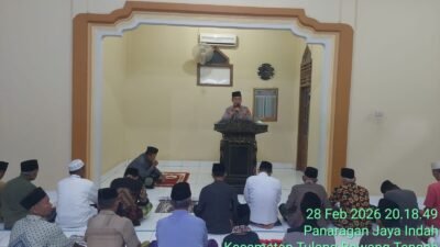 Kapolsek Tulang Bawang Tengah Beserta Personel Laksanakan Giat Sholat Tarawih Keliling