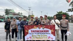 Sat Reskrim Polres Tulang Bawang Barat Tebar Kepedulian, Berbagi Takjil di Jalan Raya Panaragan Jaya