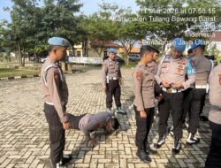 Propam Polres Tulang Bawang Barat Gelar Gaktiblin, Cek Sikap Tampang dan Kelengkapan Data Diri Personel