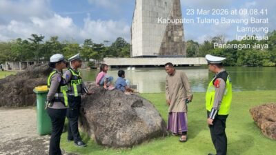 Patroli Wisata Lebaran, Pospam Islamic Center Polres Tulang Bawang Barat Pastikan Keamanan Pengunjung