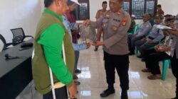 Satuan Binmas Polres Tulang Bawang Barat Laksanakan Pembinaan dan Penyuluhan serta Penyerahan Sarana Kontak di Tiyuh Candra Kencana