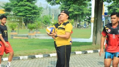 Kapolres Tulang Bawang Barat Membuka Pertandingan Volly Ball Kapolres Cup dalam Rangka HUT Bhayangkara ke-80
