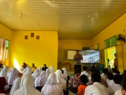 Polsek Gunung Agung Berikan Edukasi Kenakalan Remaja dan Disiplin Lalu Lintas di SMPN 13 Tubaba