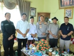 Kapolres Tulang Bawang Barat Jalin Silaturahmi Kunjungi Tokoh Adat Federasi Adat Marga Empat, Bangun Sinergi Demi Kamtibmas yang Kondusif