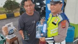 Sosialisasi Siger Presisi Menggema di Jalan Lintas Timur, Sat Lantas Polres Tulang Bawang Ajak Masyarakat Wujudkan Lalu Lintas yang Aman dan Tertib
